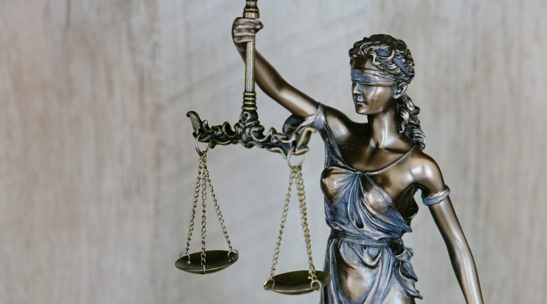 Rola obsługi prawnej w przypadku sporów sądowych